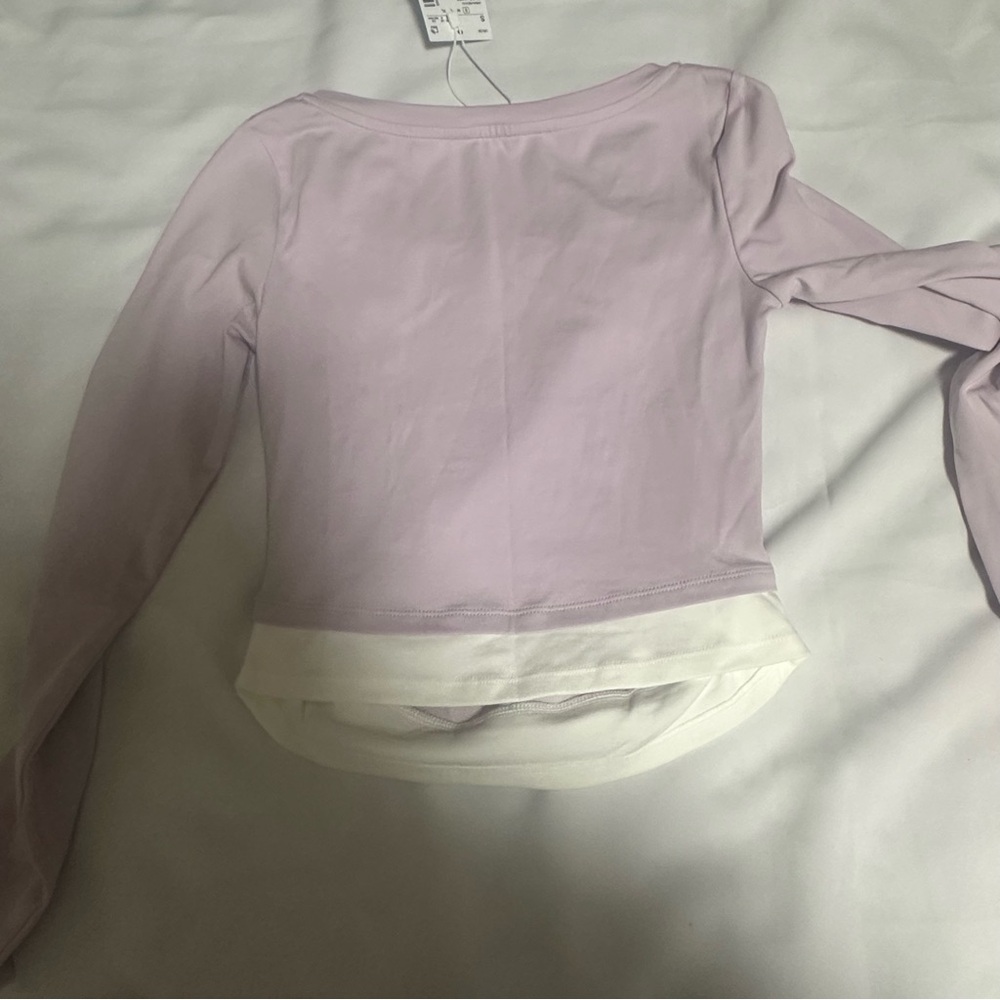 Urban Revivo Lilac and white Long Sleeve Women's Top size 4 - Picture 16 of 16
